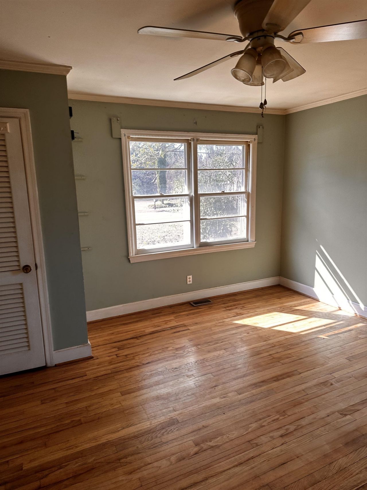 4337 Ellis Ave. Photo 6