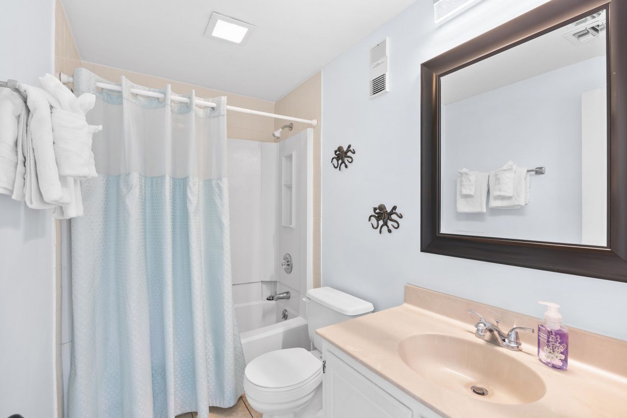 5905 S Kings Hwy. Photo 18