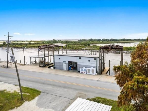 5933 DELACROIX Highway, St Bernard, LA 70085