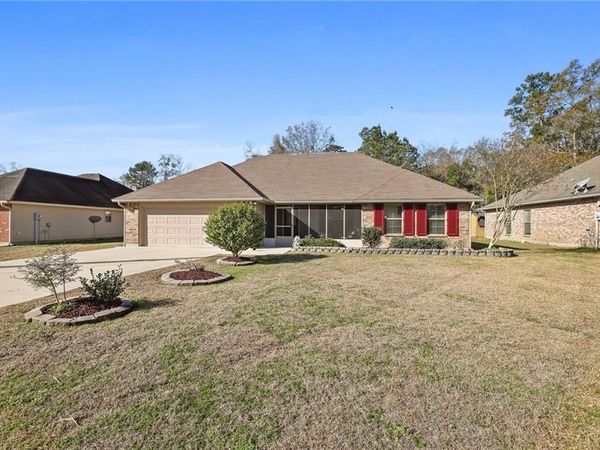 41035 BERRY RIDGE Drive, Ponchatoula, LA 70454