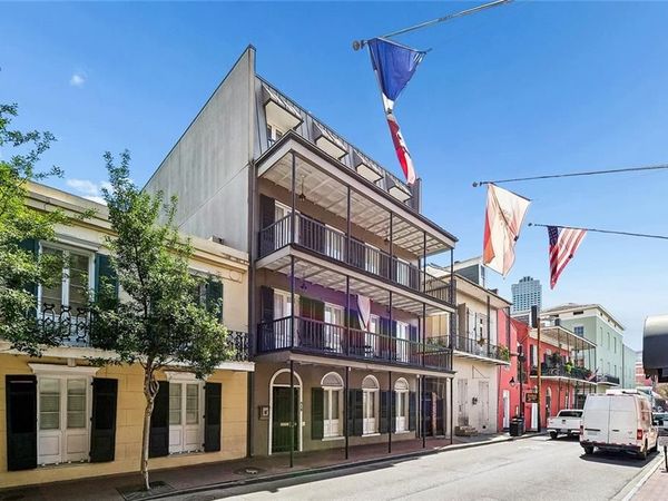 412 DAUPHINE Street, Unit 1B, New Orleans, LA 70112