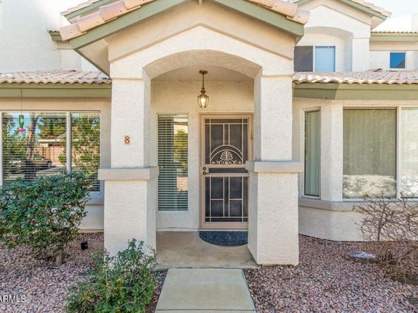 4805 E KACHINA Trail, Unit 8, Phoenix, AZ 85044
