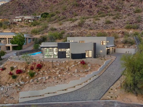 7903 N 54TH Place, Paradise Valley, AZ 85253