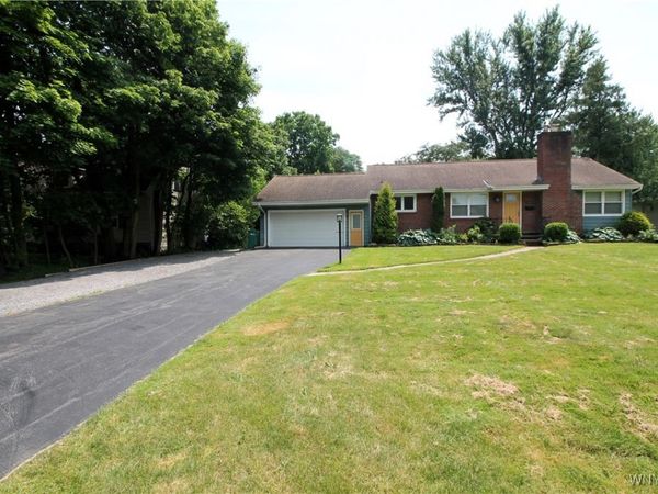 8709 Nottingham, Buffalo, NY 14221