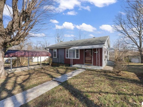 318 N 8th Street , Scottsville, KY 42164