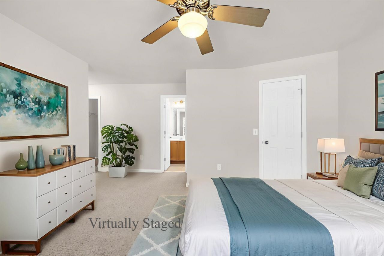 4645 Fringetree Dr. Photo 12