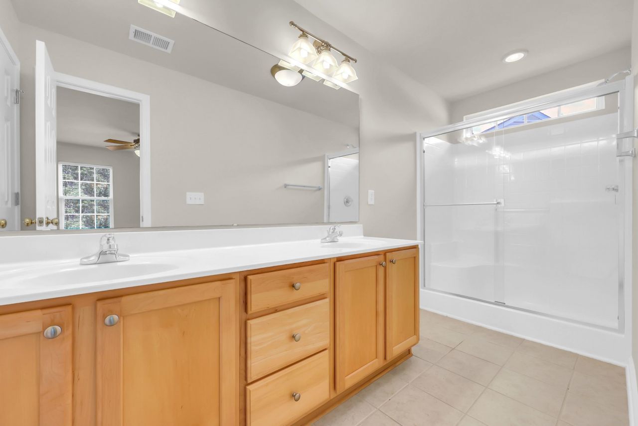 4645 Fringetree Dr. Photo 27