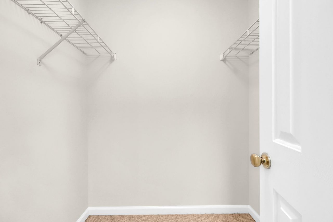 4645 Fringetree Dr. Photo 29