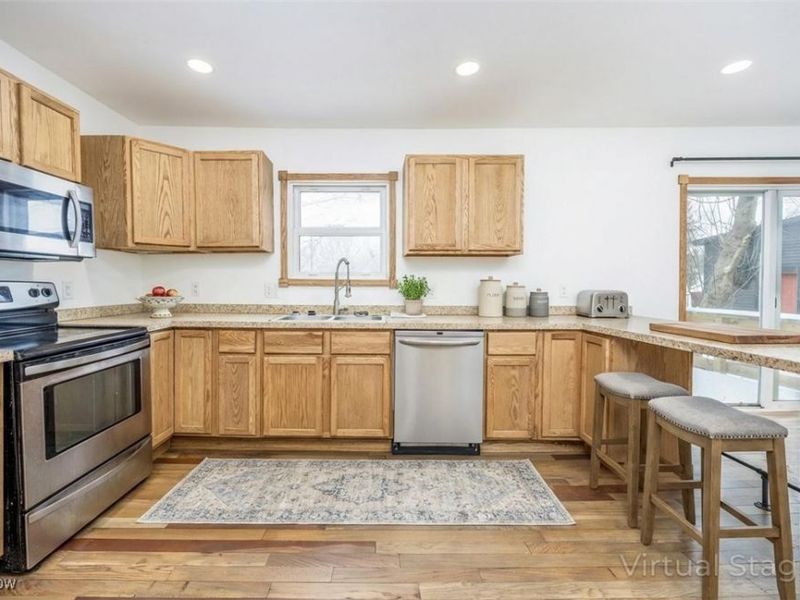 395 Main Street, Waterford, OH 45786 Photo 16