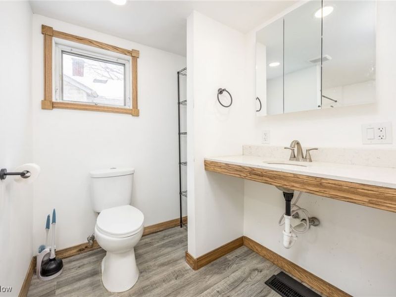 395 Main Street, Waterford, OH 45786 Photo 18