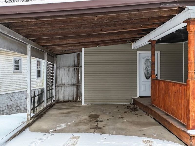 395 Main Street, Waterford, OH 45786 Photo 36