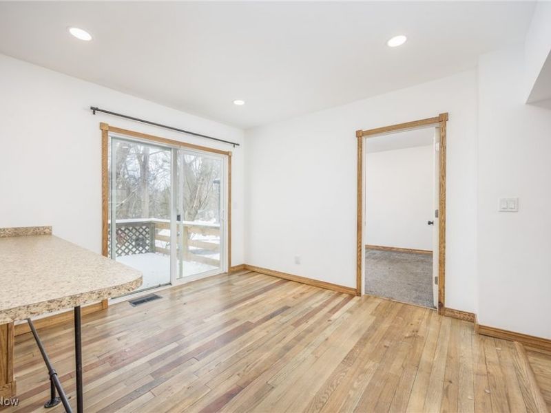 395 Main Street, Waterford, OH 45786 Photo 8