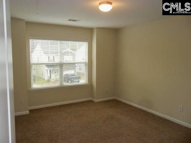 174 Stanley Court Photo 11