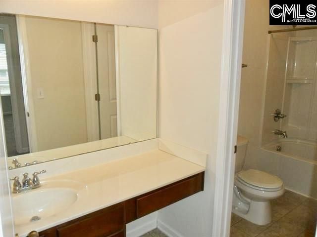 174 Stanley Court Photo 12