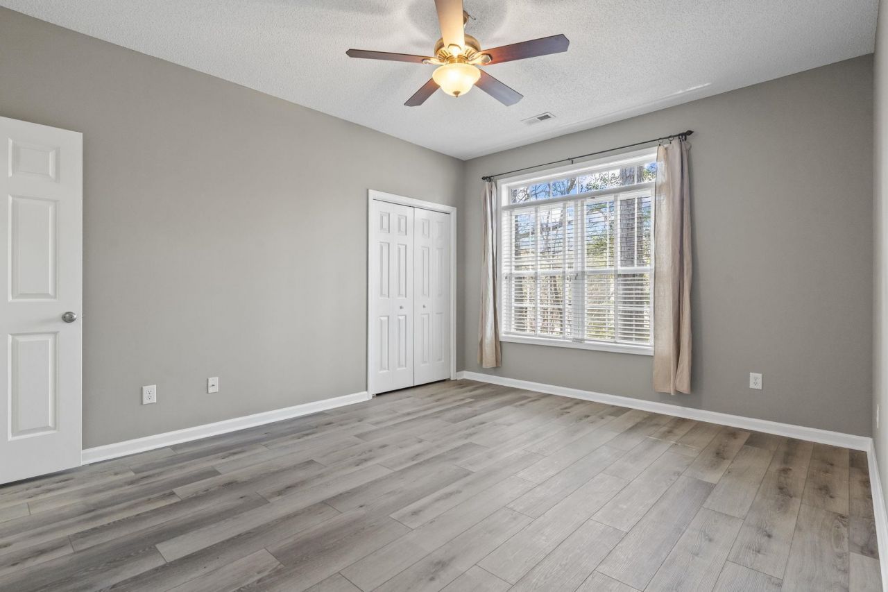 142 Scotch Broom Dr. Photo 24