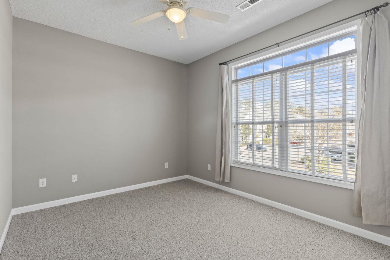 142 Scotch Broom Dr. Photo 30