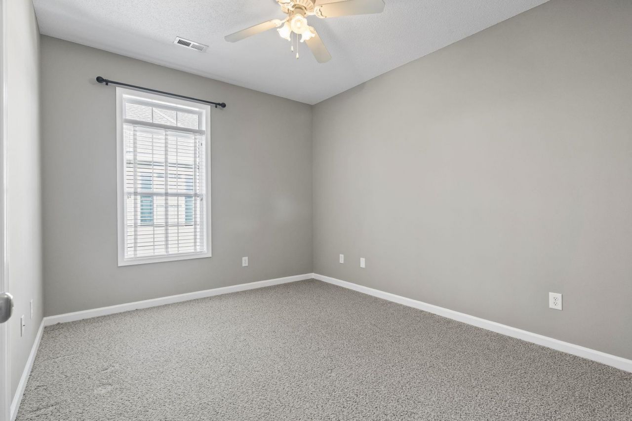 142 Scotch Broom Dr. Photo 34