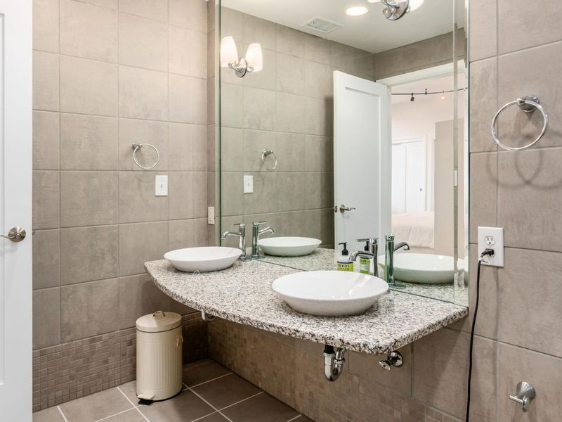 145 N High Street, Unit 400, Columbus, OH 43215 Photo 18