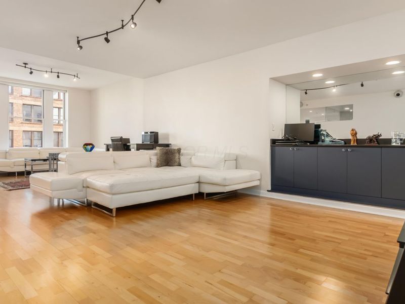 145 N High Street, Unit 400, Columbus, OH 43215 Photo 2