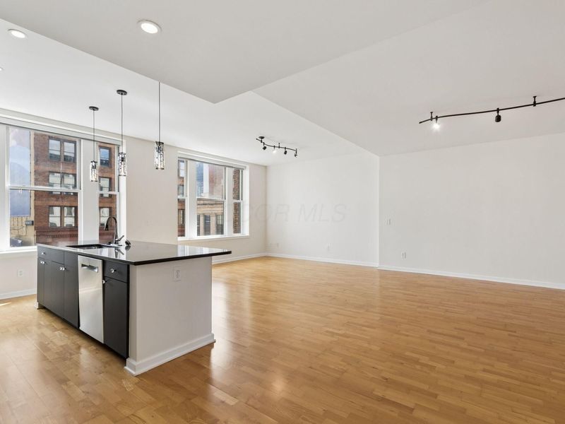 145 N High Street, Unit 400, Columbus, OH 43215 Photo 3
