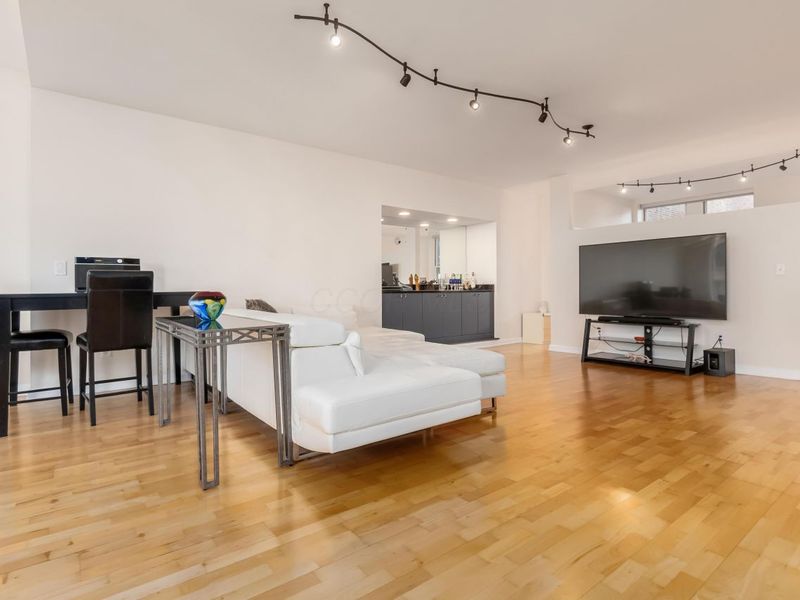 145 N High Street, Unit 400, Columbus, OH 43215 Photo 3