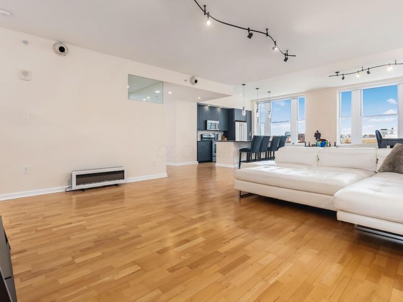 145 N High Street, Unit 400, Columbus, OH 43215 Photo 5