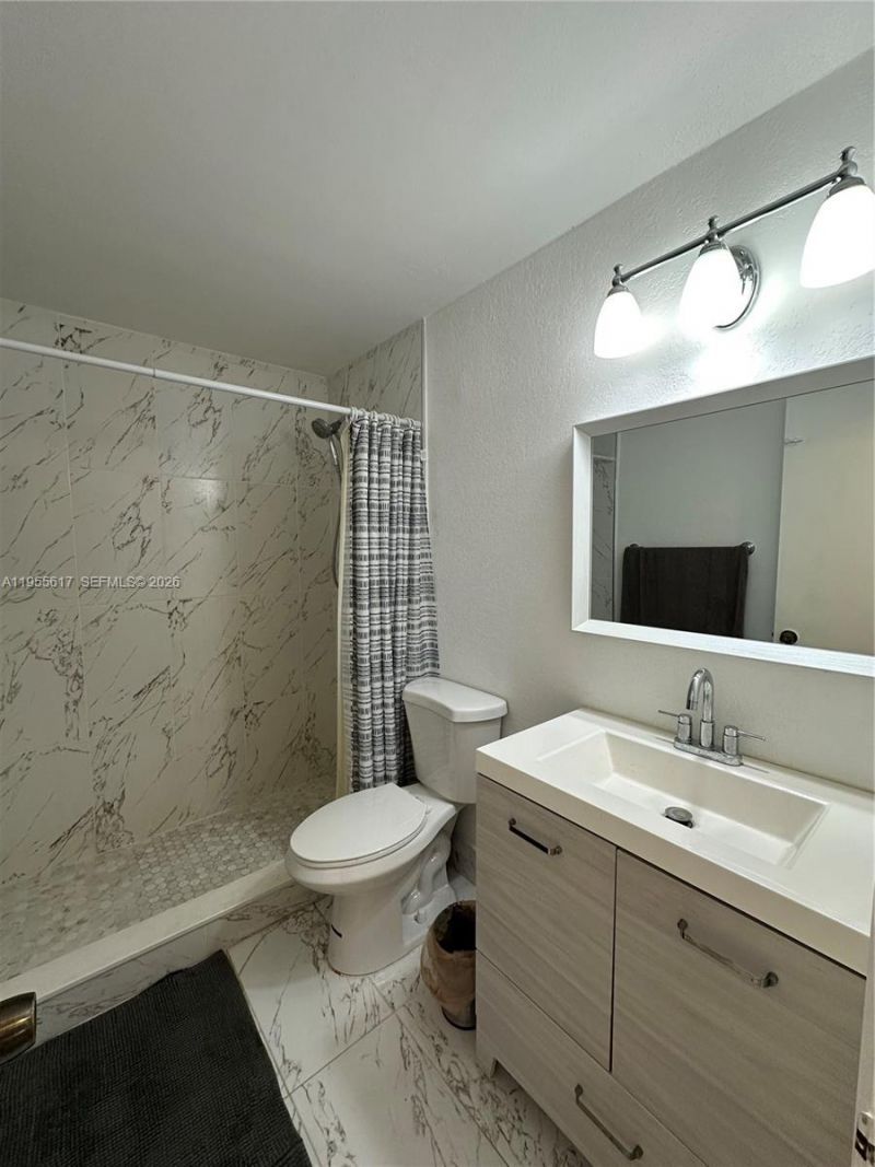 331 W 17th St, Hialeah, FL 33010 Photo