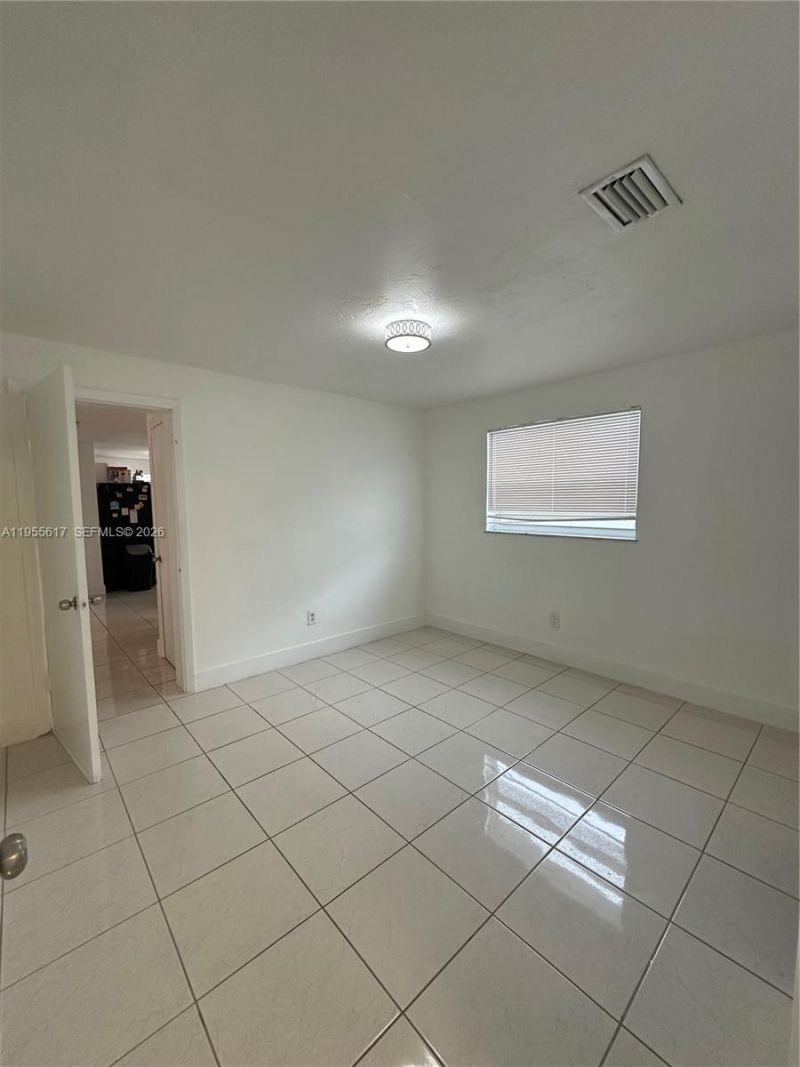 331 W 17th St, Hialeah, FL 33010 Photo