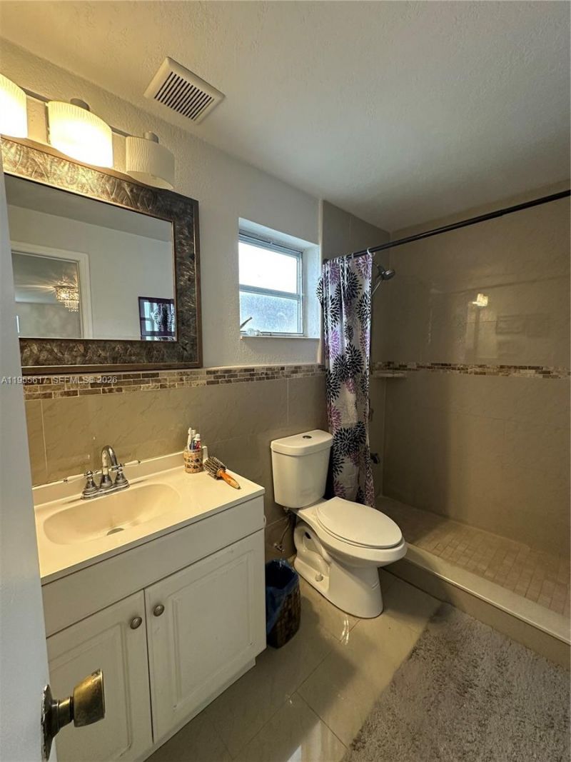 331 W 17th St, Hialeah, FL 33010 Photo