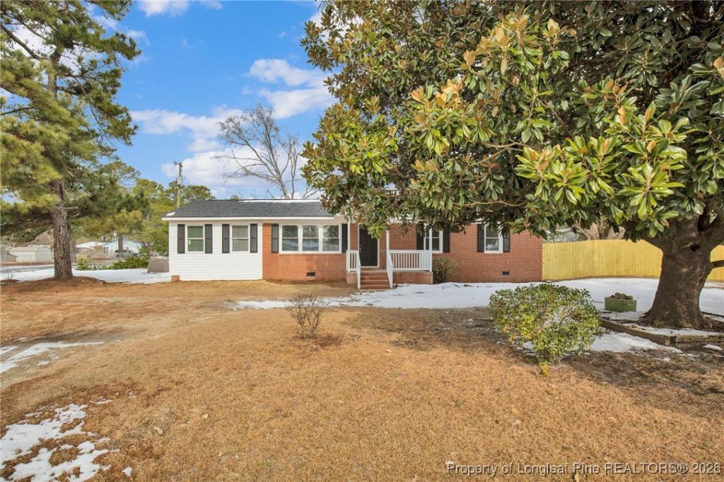 6158 Pine Street, Fayetteville, NC 28311 Main Photo