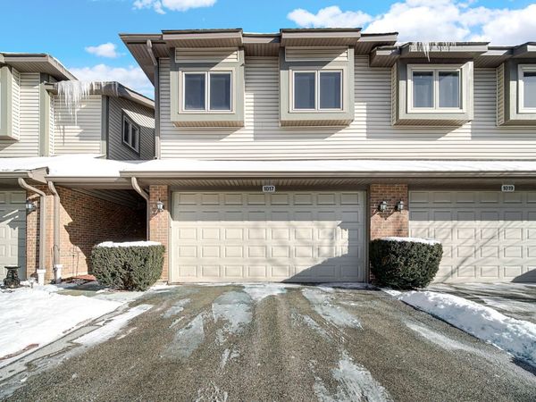 1017 Arbor Court, Mount Prospect, IL 60056