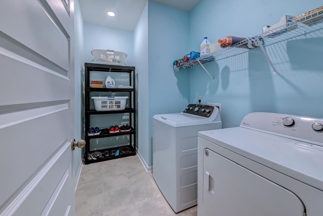 3016 Sistine St. Photo 31