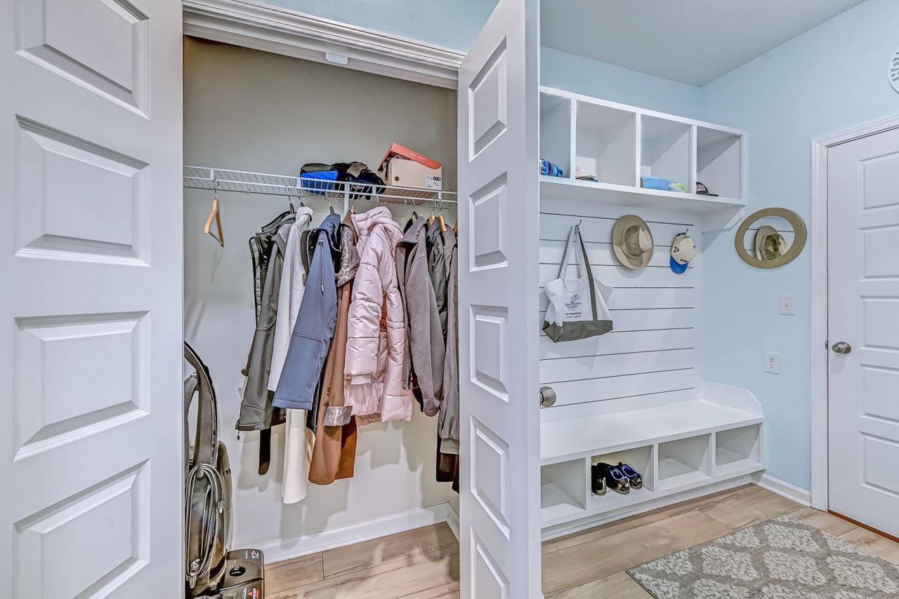 3016 Sistine St. Photo 32