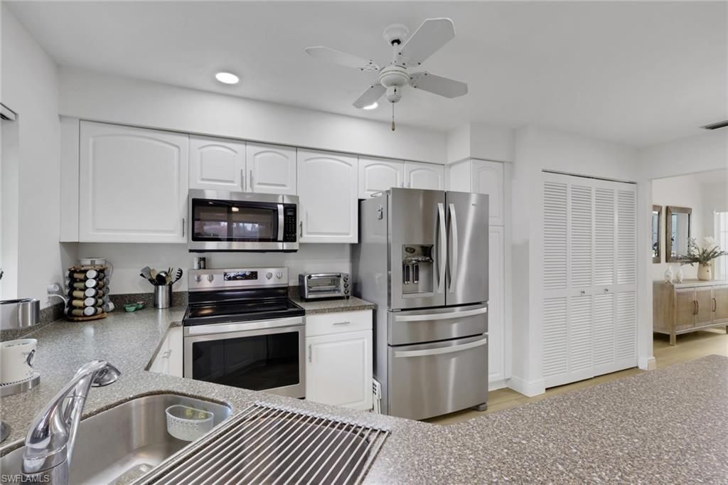 805 Reef Point Cir, Naples, FL 34108 Photo
