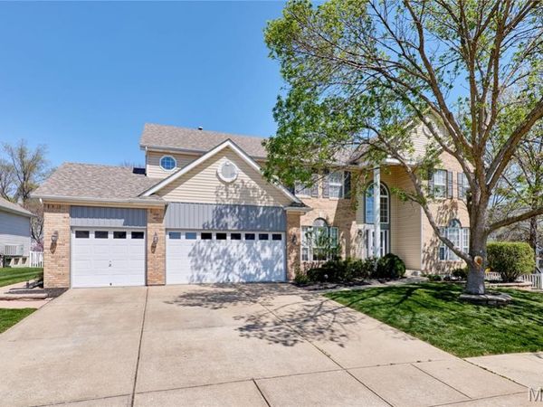 7409 Heathermoor Lane, O'Fallon, MO 63368