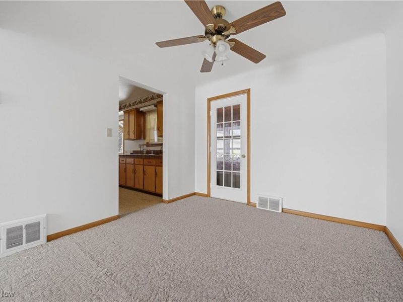 28759 Forest Road, Willowick, OH 44095 Photo 11