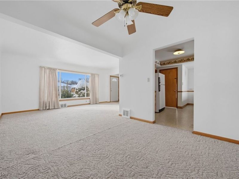 28759 Forest Road, Willowick, OH 44095 Photo 12