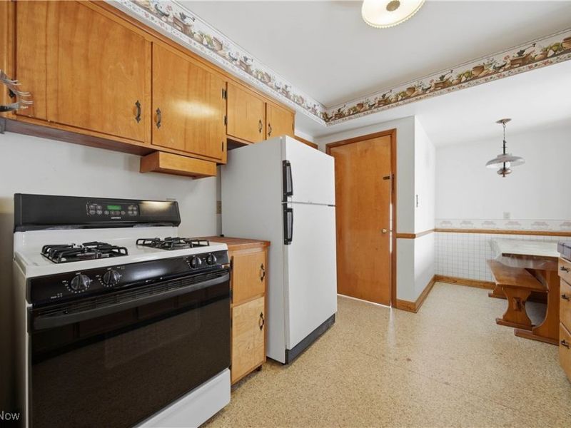 28759 Forest Road, Willowick, OH 44095 Photo 16