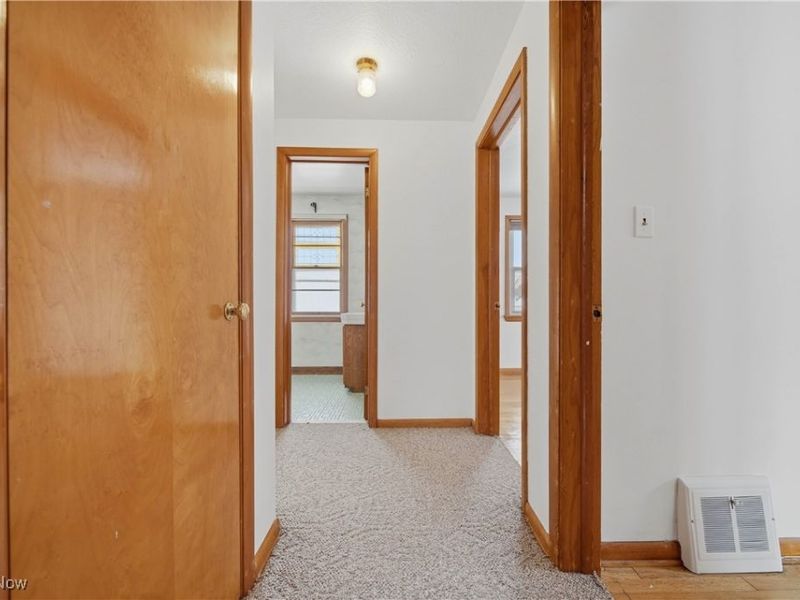 28759 Forest Road, Willowick, OH 44095 Photo 20