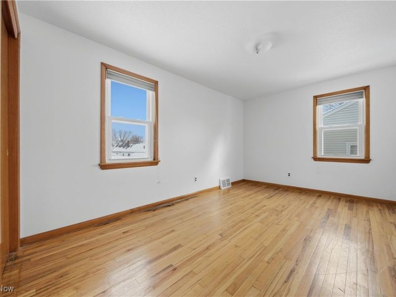 28759 Forest Road, Willowick, OH 44095 Photo 22