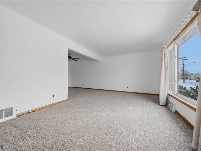 28759 Forest Road, Willowick, OH 44095 Photo 7