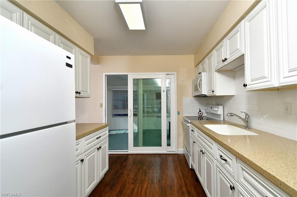 13 Hamlin Ct, Lehigh Acres, FL 33936 Photo