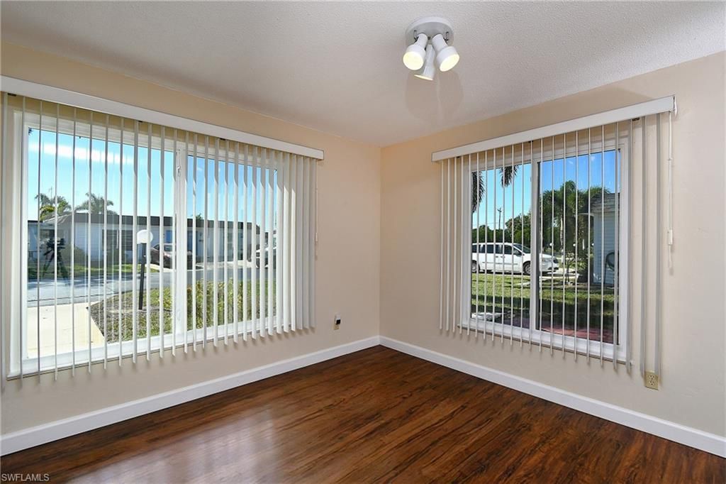 13 Hamlin Ct, Lehigh Acres, FL 33936 Photo