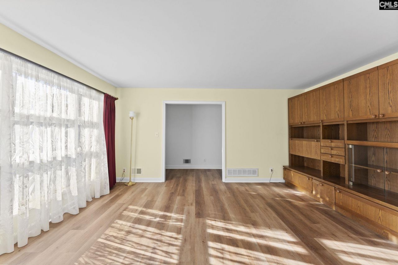 1115 Gardendale Drive Photo 10