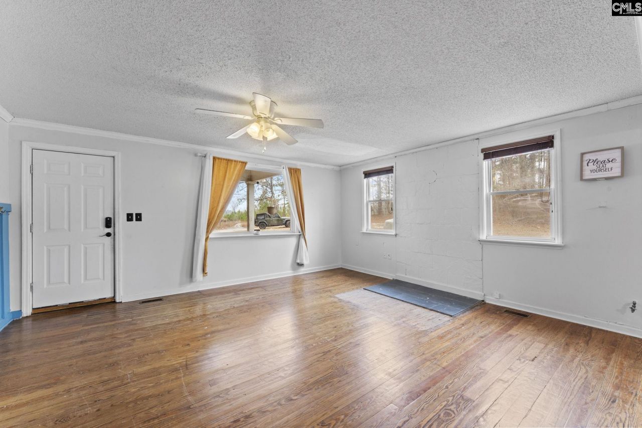 3049 Fish Hatchery Road Photo 8