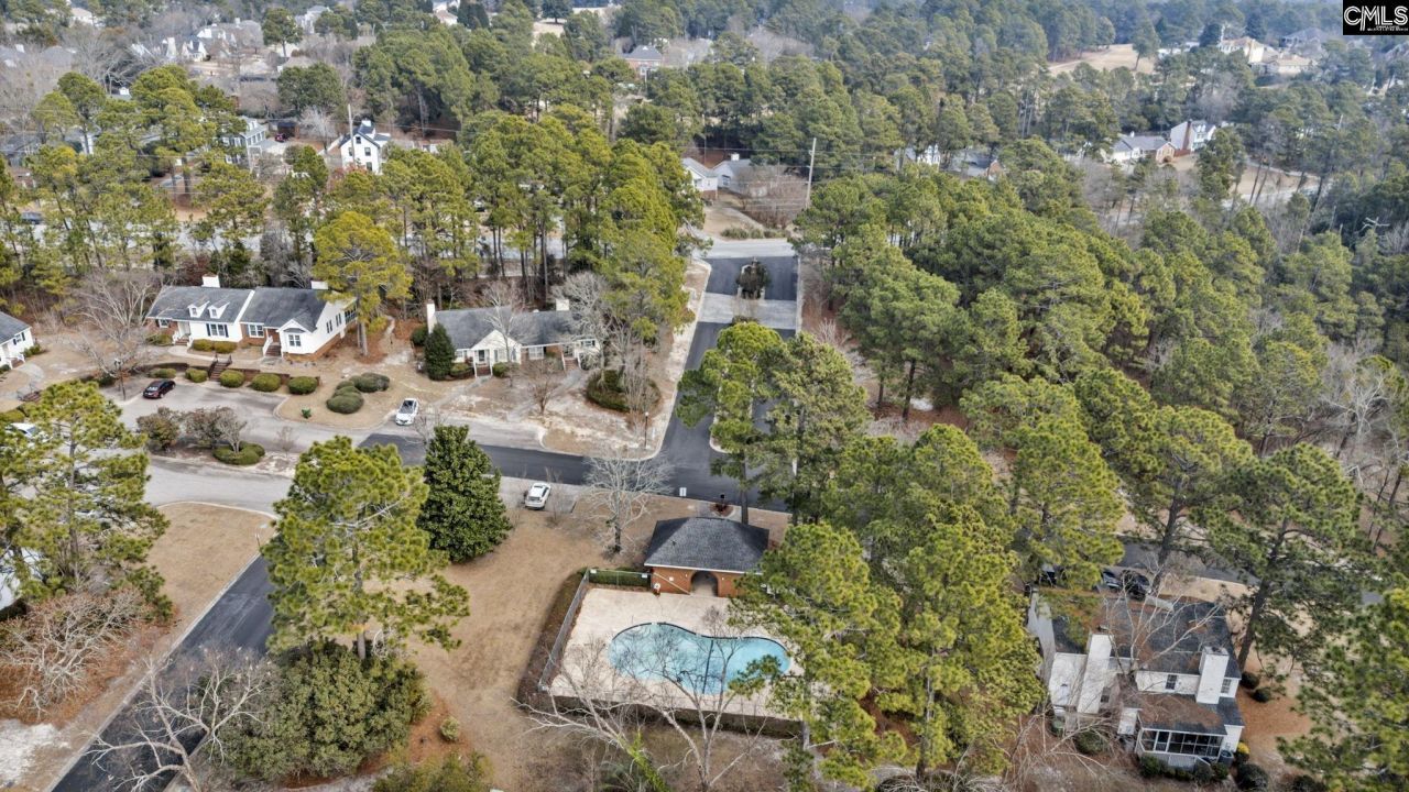 1 N Lake Pointe Drive  Photo 41