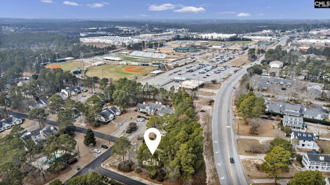 1 N Lake Pointe Drive  Photo 42