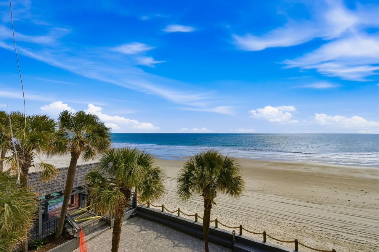 1012 N Waccamaw Dr. Photo 10