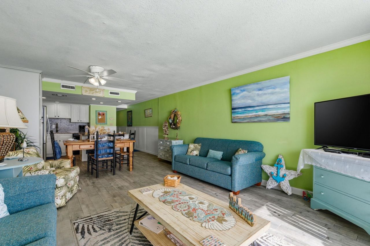 1012 N Waccamaw Dr. Photo 14