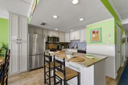 1012 N Waccamaw Dr. photo 4